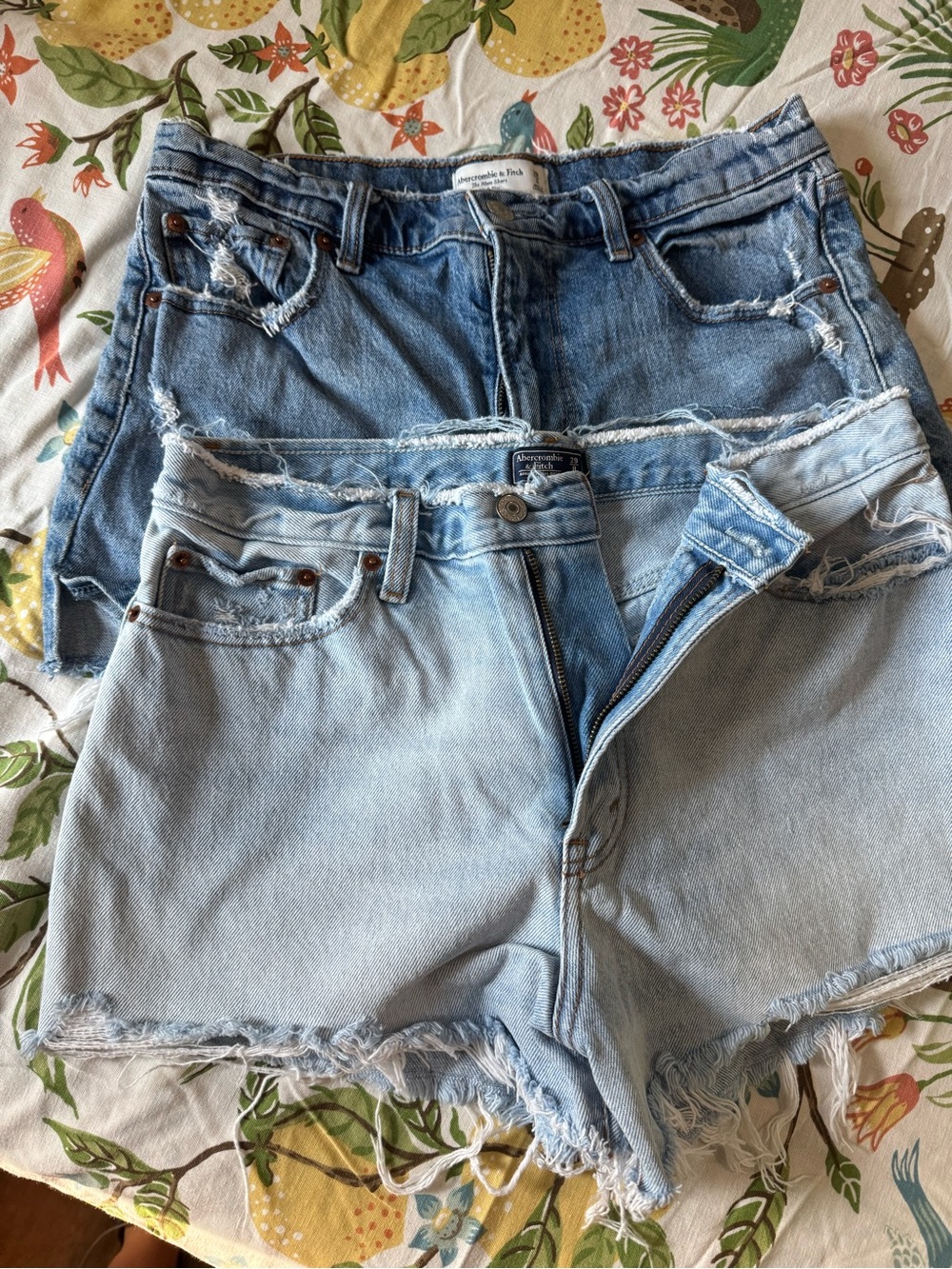 Bundle of 2 pairs Abercrombie shorts